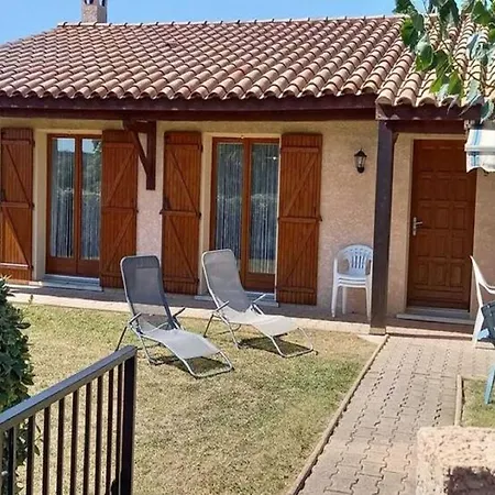 Villa In Saint-Genies With Private Pool, Cleaning Included Dom wakacyjny *
