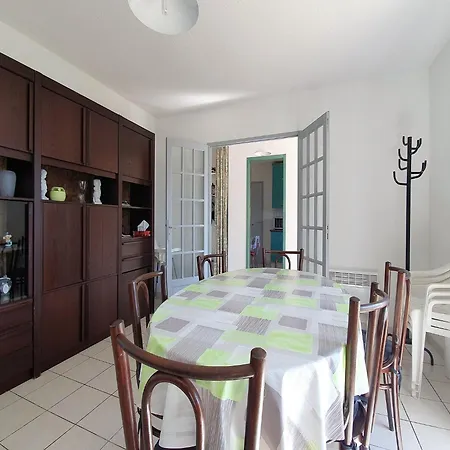 Villa In Saint-Genies With Private Pool, Cleaning Included Dom wakacyjny *
