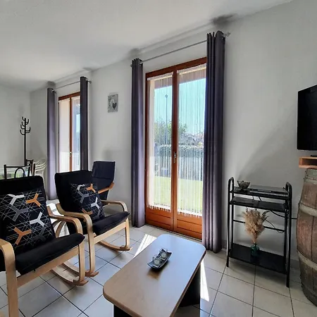 Villa In Saint-Genies With Private Pool, Cleaning Included Dom wakacyjny *